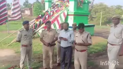 कुर्था: मानिकपुर पुलिस सुरक्षा के मद्देनज़र ताजिया जुलूस में मुस्तैद रही