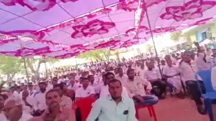 శింగనమల: బుక్కరాయసముద్రం మండల కేంద్రంలోని టిడిపి నేతలతో సమావేశం నిర్వహించిన ఎన్నికల అబ్జర్వర్ పరిశీలకుడు మల్లికార్జున