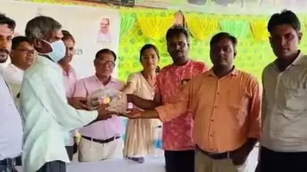 निवाई: गांव झिलाय में पंडित दीनदयाल उपाध्याय अंत्योदय संभल पकड़ा के तहत शिविर का आयोजन