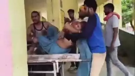 महाराजगंज: लामी चौराहे पर जमीनी विवाद में दो पक्षों में लाठी-डंडे और धारदार हथियार चले, आधा दर्जन घायल, महिला की हुई मौत