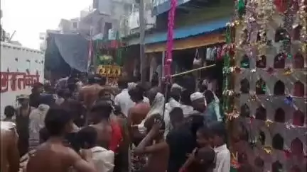 मांट: सुरीर में मुहर्रम के अवसर पर निकले ताज़िए, करबला में इमाम हुसैन की शहादत को किया याद