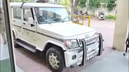 रतलाम: सैलाना बस स्टैंड पर पुरानी बात को लेकर दो लोगों ने महिला से की गाली-गलौज व मारपीट, पुलिस ने दर्ज किया मामला