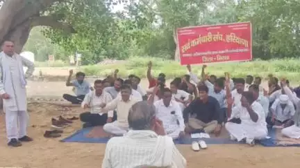 नाथूसरी चौपटा: हरियाणा: पीडब्ल्यूडी मैकेनिकल वर्कर यूनियन और रिटायर कर्मचारी संघ की नहराणा हेड पर बैठक, सरकार के खिलाफ जताया रोष