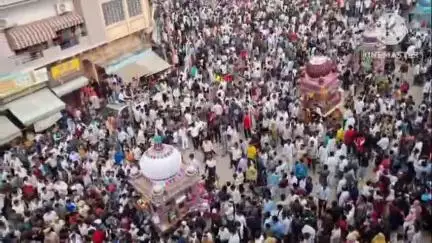 सीकर: शहर में मोहर्रम पर्व के मौके पर निकाला गया जुलूस, ड्रोन से की गई निगरानी