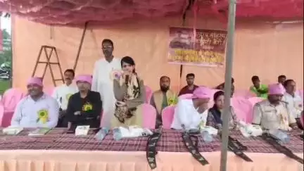 कैरो: चरीमा में दसवीं मुहर्रम का मेला सम्पन्न, विभिन्न गांवों के अखाड़ों ने किया लाठी-डंडा प्रदर्शन