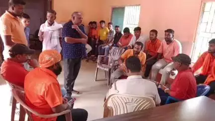 ଧର୍ମଶାଳା: ଚୋରା ଗୋ ଚାଲାଣ ବିରୋଧରେ ଯାଜପୁର ଟାଉନ ଥାନାରେ ଥାନା ଅଧିକାରୀଙ୍କ ସହ ଆଲୋଚନା କଲେ ରାଷ୍ଟ୍ରୀୟ ବଜରଙ୍ଗ ଦଳ କାର୍ଯ୍ୟକର୍ତ୍ତା
