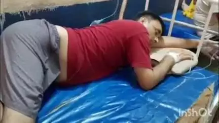 नवादा: यू एरिया मोहल्ले में विद्युत प्रवाहित तार की चपेट में आने से एक व्यक्ति जख्मी, सदर अस्पताल में भर्ती
