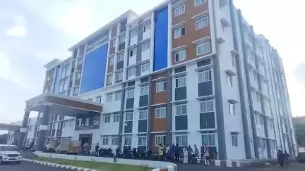 தருமபுரி: மாவட்ட ஆட்சியர் கூடுதல் கட்டிடத்தை நாடாளுமன்ற உறுப்பினர் வழக்கறிஞர் மணி ஆய்வு
