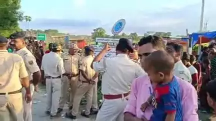 टेढ़ागाछ: टेढ़ागाछ में शांतिपूर्ण ढंग से मोहर्रम का पर्व संपन्न, जुलूस में गूंजे 'या अली' और 'या हुसैन' के नारे