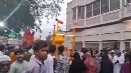 सोहागपुर: नगर के परमट चौक सहित अन्य जगहों पर मोहर्रम पर पुलिस अधीक्षक के निर्देशन में पुलिसकर्मियों की ड्यूटी लगाई गई