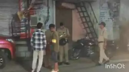 बागेश्वर: पुलिस ने यातायात नियमों का उल्लंघन और बिना हेलमेट दो पहिया वाहन चलाने वालों के खिलाफ की कार्रवाई