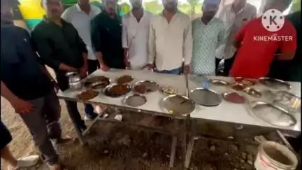 पंधाना: डूल्हार के पास स्थित ढाबे पर खाने में हड्डी निकलने पर दादाजी के भक्तों ने जमकर किया हंगामा, मौक़े पर पहुंचे थाना प्रभारी