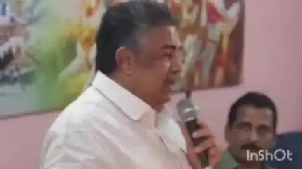 കോഴഞ്ചേരി: ആറൻമുള പള്ളിയോട സേവാസംഘം സംയുക്ത പൊതുയോഗം പാഞ്ചജന്യം ഓഡിറ്റോറിയത്തിൽ മന്ത്രി സജി ചെറിയാൻ ഉദ്ഘാടനം ചെയ്തു