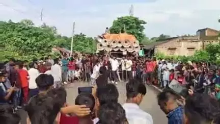 महेशपुर: प्रखंड क्षेत्र में मुहर्रम परंपरागत रूप से मनाया गया, आपसी भाईचारे का संदेश दिखा