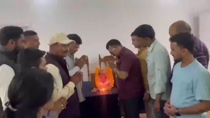 बाराकोट: भाजपा कार्यकर्ताओं ने बाराकोट और लोहाघाट में डॉ. श्यामा प्रसाद मुखर्जी की जयंती पर किया उन्हें याद