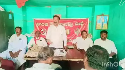 ఆలూరు: ఈ నెల 11న నియోజకవర్గ సీపీఐ మహాసభలను జయప్రదం చేయండి: సీపీఐ జిల్లా కార్యదర్శి గిడ్డయ్య