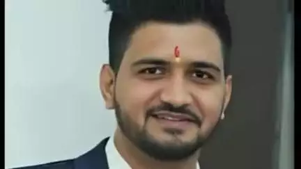 पिथौरागढ़: पुरान गांव के ललित मोहन जोशी ने चार्टर्ड अकाउंटेंसी परीक्षा की उत्तीर्ण, गांव में जश्न का माहौल