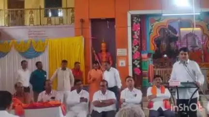 पारोळा: श्रीराम मंदिर संस्थानला महामार्गात गेलेल्या जमिनीचा मोबदला म्हणून १४ कोटी ६७ लाखांचा धनादेश प्रदान