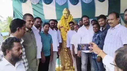 జగ్జీవన్ రామ్‌ వంటి మహానుభావులను ప్రతి ఒక్కరూ ఆదర్శంగా తీసుకోవాలి: బొద్దవరంలో జిల్లా వైసీపీ అధ్యక్షుడు దాడిశెట్టి రాజా
