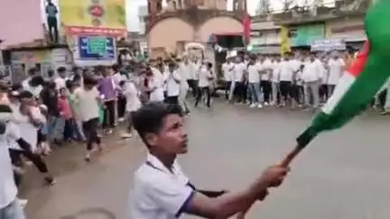 ইলামবাজার: জয়দেব কেন্দুলীতে মহরম উৎসব মহাসমারোহে উদযাপিত হয় জয়দেব কেন্দুলী প্রশাসনের কঠোর নজরদারি ও নিরাপত্তার মধ্য দিয়ে