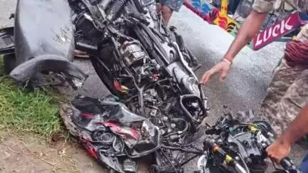 হুড়া: পড়াশ্যা মোড়ে ট্রেলারের গাড়ির চাকায় পিষ্ঠ হয়ে মৃত্যু ২ মোটর বাইক আরোহীর