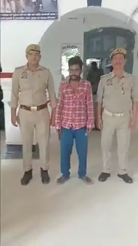 सफीपुर: सफीपुर पुलिस की बड़ी सफलता, चोरी के वांछित अभियुक्त को गिरफ्तार कर न्यायालय के समक्ष प्रस्तुत किया, भेजा जेल
