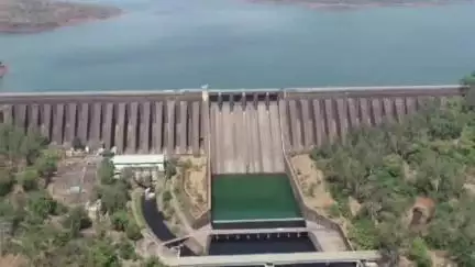 पाटण: कोयना धरणाच्या पायथा वीजगृहाच्या दुसऱ्या युनिटद्वारे तर तारळी धरणाच्या सांडव्यावरून पाणी नदीपात्रात सोडण्यास प्रारंभ