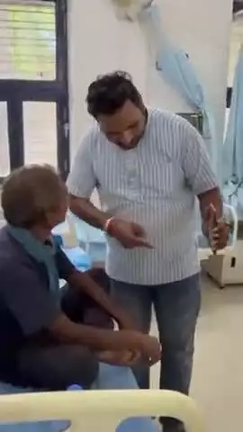 अलीराजपुर: जोबट में ओडिशा के झारसुगुड़ा जिले से भटका बुजुर्ग पहुंचा, मंत्री के निर्देश पर घर भेजा गया