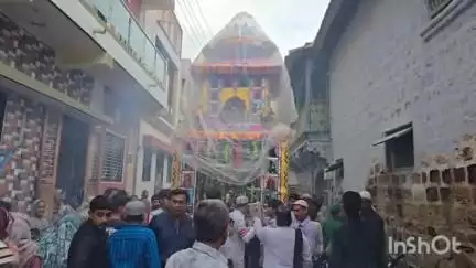 વઢવાણ: સુરેન્દ્રનગર અને વઢવાણમાં તાજીયા જુલુસ યોજાયા ઠેર ઠેર પાણી શરબતની સબીલો ઉભી કરાઇ