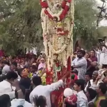 శింగనమల: గోవిందరావుపేట గ్రామంలో మొహరం పండుగ సందర్భంగా అక్బర్ స్వామికి ప్రత్యేక పూజలు పోటెత్తిన భక్తులు