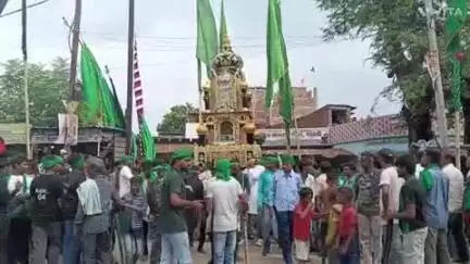 गड़हनी: गड़हनी में मुहर्रम के ताजिया जुलूस का शांतिपूर्ण सम्पन्न हुआ आयोजन