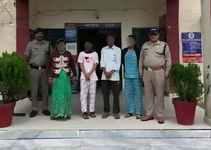 चमोली: पोखरी क्षेत्र से लापता युवती को चमोली पुलिस ने तकनीकी सहायता से देहरादून से बरामद कर स्वजनों को सुपुर्द किया