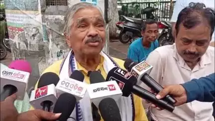 ଭୁବନେଶ୍ବର ମ୍ୟୁନିସିପାଲଟି କର୍ପୋରେସନ: ବରମୁଣ୍ଡା ଆସୁଛନ୍ତି ରାହୁଲ ଗାନ୍ଧୀ, ପ୍ରସ୍ତୁତି ନେଇ ଜୟଦେବ ଭବନରେ ପ୍ରତିକ୍ରିୟା ରଖିଲେ ବରିଷ୍ଠ କଂଗ୍ରେସ ନେତା ସୁରେଶ ରାଉତରାୟ