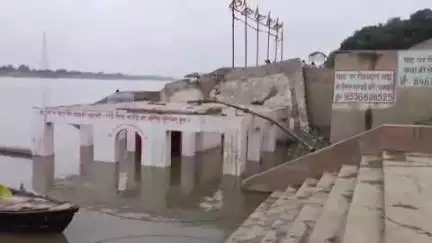 सकलडीहा: गंगा का जलस्तर बढ़ा, बलुआ घाट, कावर गांव और टांडा कला गांव में कटान का खतरा, बाढ़ का भी सताने लगा डर