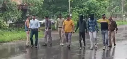 नाशिक: डीजीपी नगर येथे नाकाबंदी सुरू असताना खुनाच्या गुन्ह्यातील फरार आरोपीसह एकाला उपनगर पोलिसांनी केली अटक