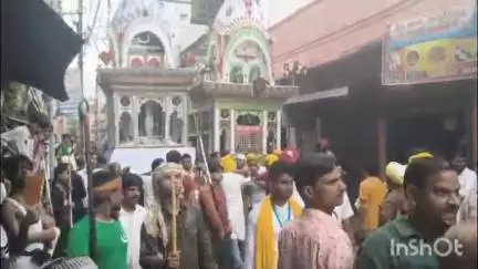 सासाराम: सासाराम में छोटी ताजिया का जुलूस निकला, पुलिस प्रशासन रहा मुस्तैद