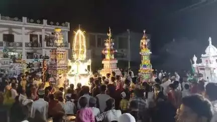 महाराजगंज: बिस्मिल नगर कर्बला के मैदान में मोहर्रम का हुआ समापन, सुरक्षा व्यवस्था रही चुस्त-दुरुस्त