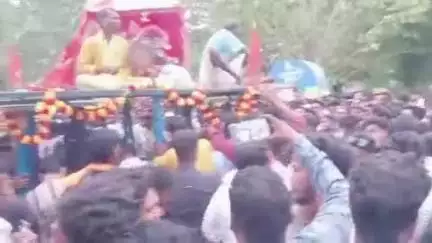 ଧର୍ମଗଡ: ବୁଢିମୁଣ୍ଡା ଗ୍ରାମରେ ପାଳିତ ହେଲା ନିଆରା  ବାହୁଡା଼ ରଥଯାତ୍ରା !