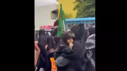 काटोल: काटोल येथे मोहरम सणाची सांगता अनुषंगाने काढण्यात आली मिरवणूक, पोलिसांचा चोख बंदोबस्त