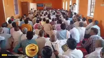 मण्डरायल: विनायक स्कूल में कुशवाह समाज की आरक्षण पंचायत का आयोजन हुआ