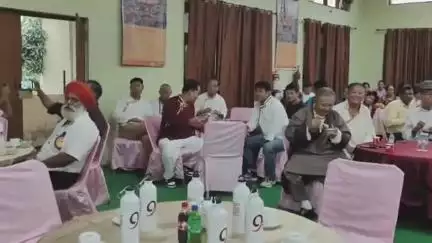 पांवटा साहिब: तिब्बती समुदाय ने धर्म गुरु दलाई लामा का जन्मदिन धूमधाम के साथ मनाया
