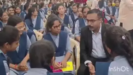 గుంటూరు: విద్యార్థులు మాదకద్రవ్యాలకు బానిసలుగా మారి ఉజ్వల భవిష్యత్తు నాశనం చేసుకోవద్దు: ఈగల్ టీం ఐజి ఆర్కే రవికృష్ణ