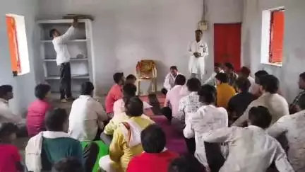 आज मां जालपा की नगरी में राव समाज द्वारा राजगढ़ जिले की बैठक संपन्न हुई जिसमें दहेज प्रथा एवं कपड़े लगता बंद शिक्षा के क्षेत्र में सामाजिक स्तर पर बहुत से मुद्दे पर चर्चा की गई जिसमें आगामी कार्यक्रम को लेकर चर्चा की गई जिसमें जिले के  वरिष