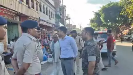 मोतिहारी: पूर्वी चंपारण मोतिहारी के डीएम और एसपी ने मुहर्रम पर्व को शांतिपूर्ण संपन्न कराने के लिए महत्वपूर्ण स्थलों का किया जायजा