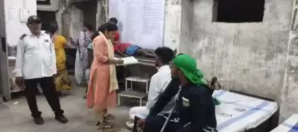 असरगंज: मकवा के पास मोटरसाइकिल और जुगाड़ गाड़ी की टक्कर में तीन लोग घायल