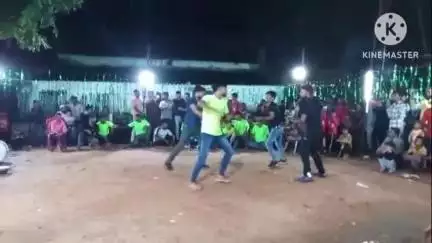 বরাবাজার: প্রবল বর্ষণকে উপেক্ষা করেও মহরম উপলক্ষে ঝরিয়া গ্রামে আয়োজিত হলো  প্রদর্শনী মূলক লাঠি খেলা