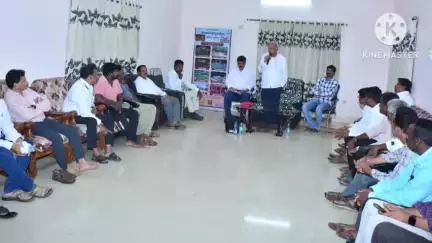 ఖమ్మం అర్బన్: ఖమ్మం లో పార్టీల రిజర్వేషన్ కాదు బీసీల చట్టబద్ధత రిజర్వేషన్ కావాలి జస్టిస్ చంద్రకుమార్