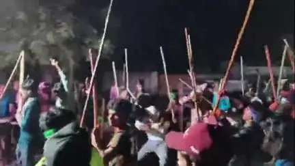 अमरपुर: अमरपुर प्रखंड के गांवों में मोहर्रम पर्व पर निकला ताजिया जुलूस, रात्रि 11 बजे तक होगा पहलाम