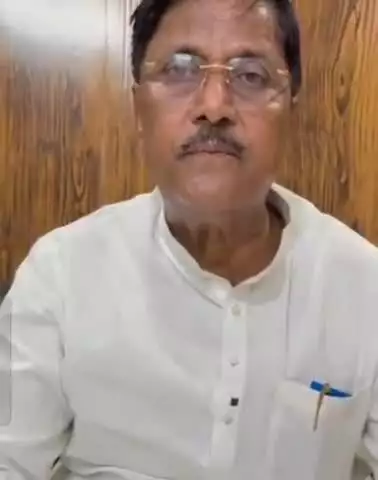 कस्बा: जगजीवन की पुण्यतिथि पर कस्बा विधायक अफाक आलम ने अर्पित की श्रद्धांजलि