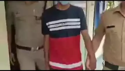 नरेन्द्रनगर: नरेंद्र नगर CO क्षेत्र अंतर्गत पुलिस ने कस्बा तीन धारा से 3 पेटी अंग्रेजी शराब के साथ सुदीप सिंह बिष्ट को किया गिरफ्तार